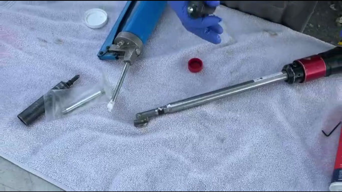 02 - Flat Shaft Greasing